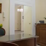 Donna Laura Panzió Nápoly