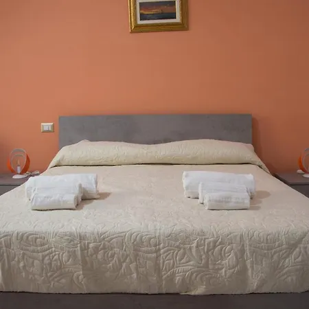 Bed & Breakfast Donna Laura Napoli