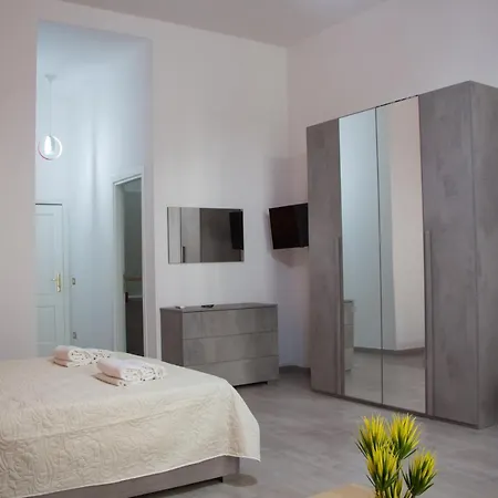 Donna Laura Bed & Breakfast Napoli